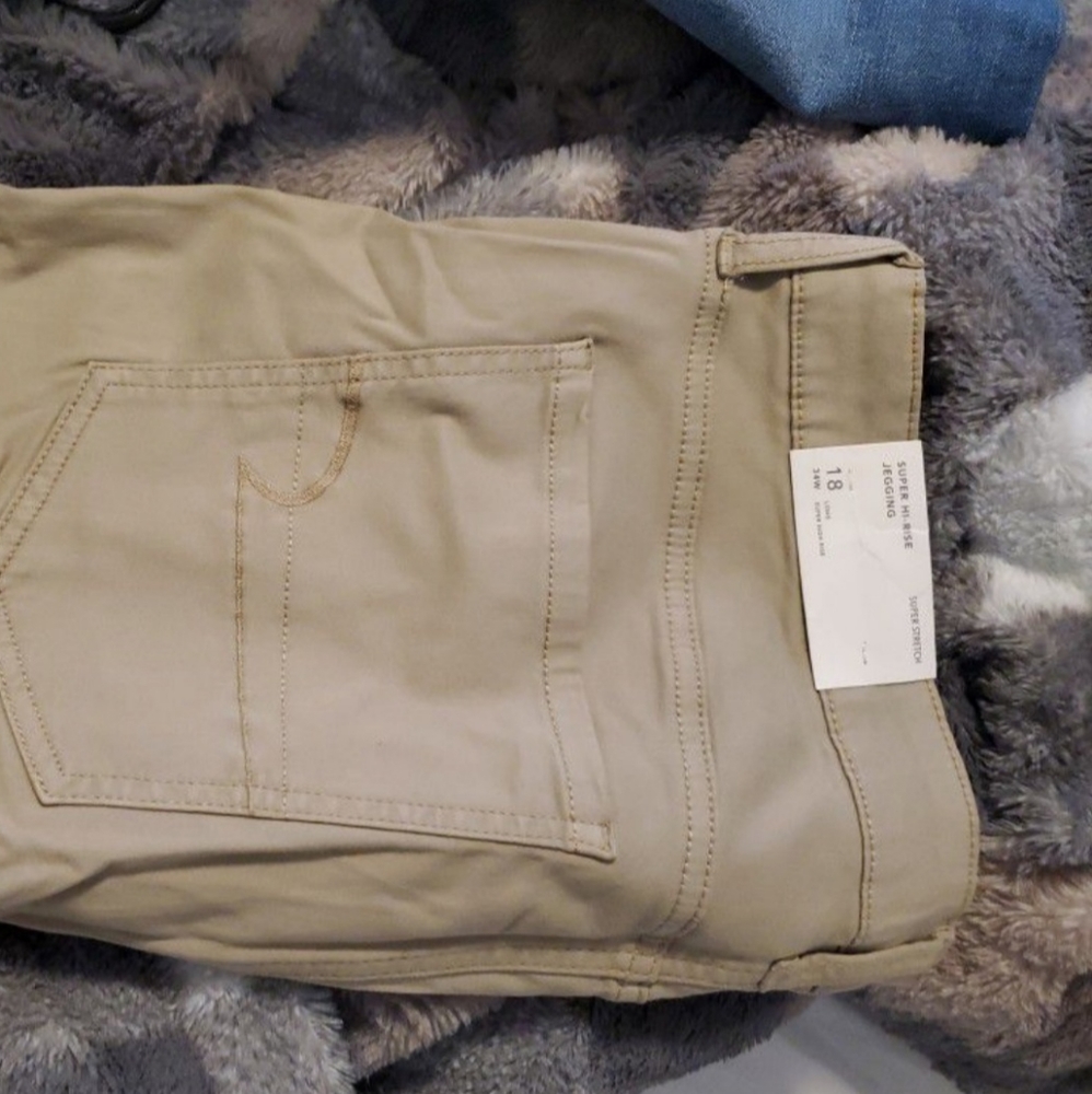 American eagle jeans khaki